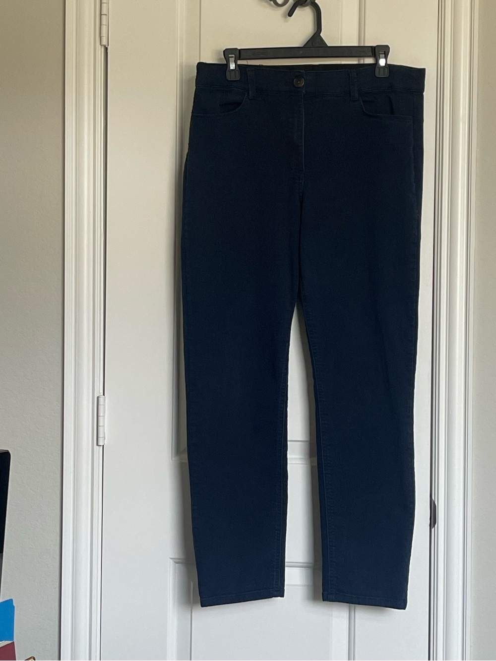 Violets & Roses Women’s Mid-Rise Skinny Pant — Navy Slim Fit - Picture 4 of 6